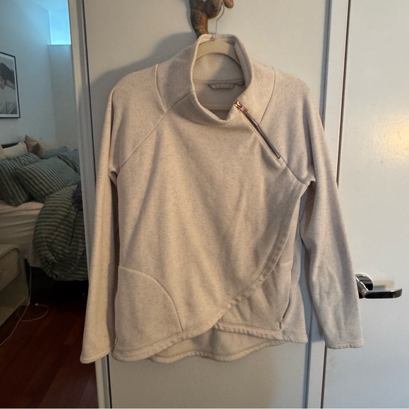 ATHLETA Cozy Karma Asym Pullover Oatmeal Heather Size S - Picture 3 of 9